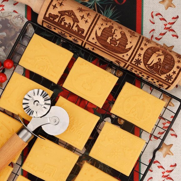 Christmas Nativity Embossed Rolling Pin for Holiday Cookies & Pastries‎ - Picture 8 of 8